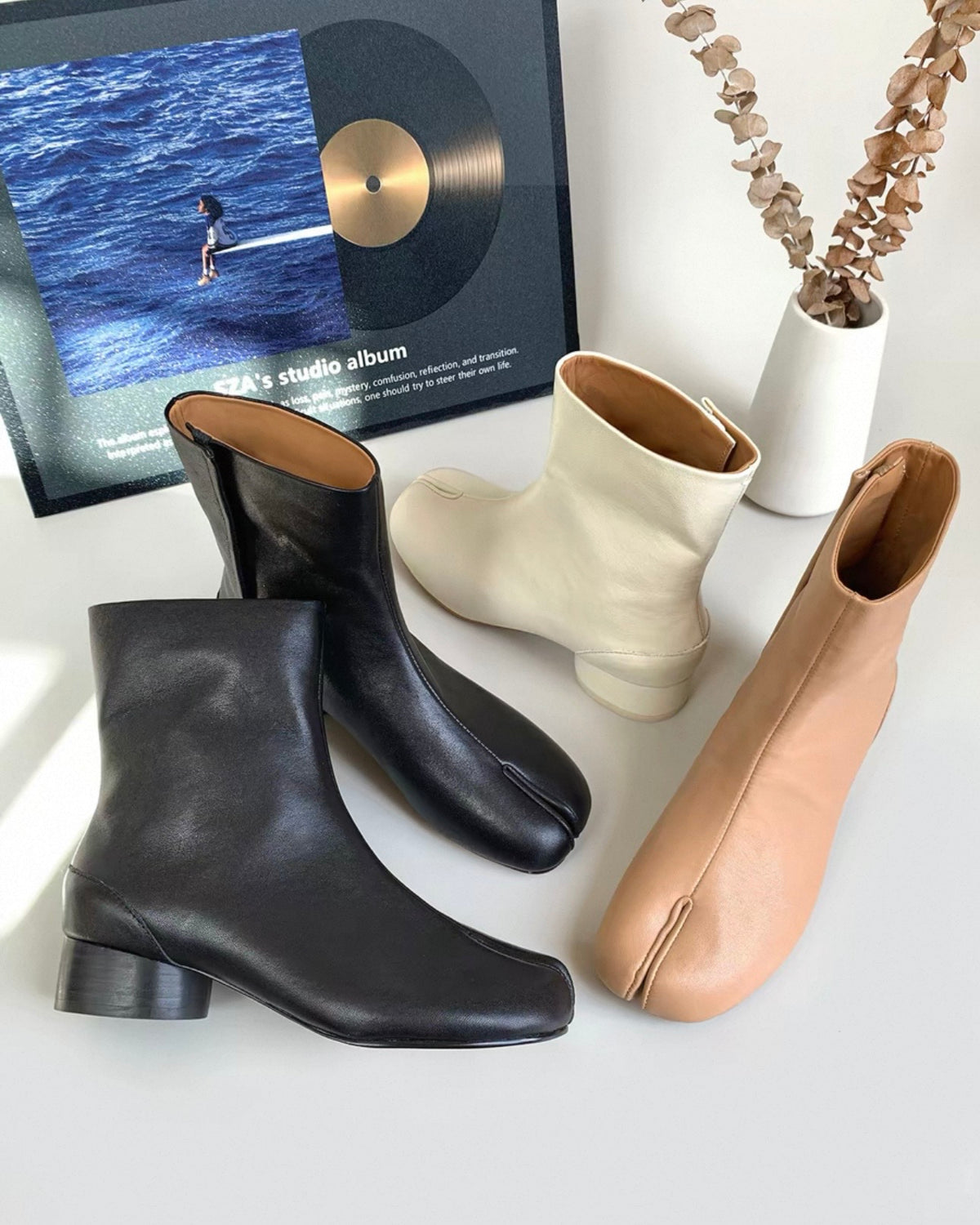 Tabi Boots